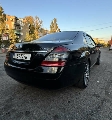 Мерседес С Класс 2007 в Белгород-Днестровском на Automoto.ua Черный Мерседес С Класс, объемом двигателя 2.99 л и пробегом 300 тыс. км за 11499 $, фото 8 на Automoto.ua