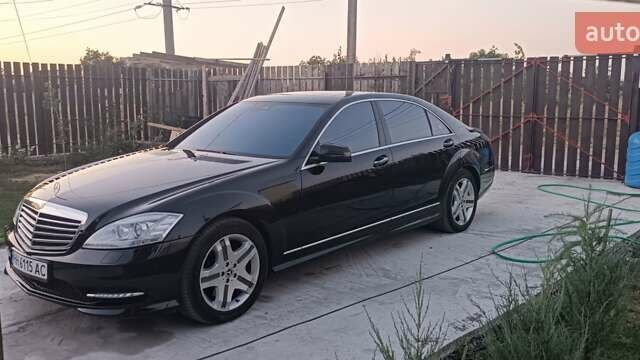 Мерседес С Класс 2007 в Одессе на Automoto.ua Черный Мерседес С Класс, объемом двигателя 5.46 л и пробегом 324 тыс. км за 14000 $, фото 3 на Automoto.ua