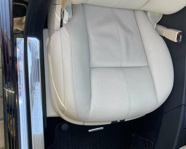 Чорний Мерседес С Клас, об'ємом двигуна 5.5 л та пробігом 157 тис. км за 15900 $, фото 25 на Automoto.ua