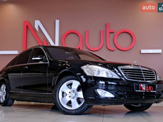Чорний Мерседес С Клас, об'ємом двигуна 4.7 л та пробігом 218 тис. км за 8900 $, фото 11 на Automoto.ua