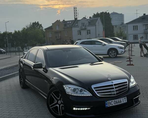 Мерседес С Класс 2007 в Киеве на Automoto.ua Черный Мерседес С Класс, объемом двигателя 5.5 л и пробегом 251 тыс. км за 14500 $, фото 8 на Automoto.ua