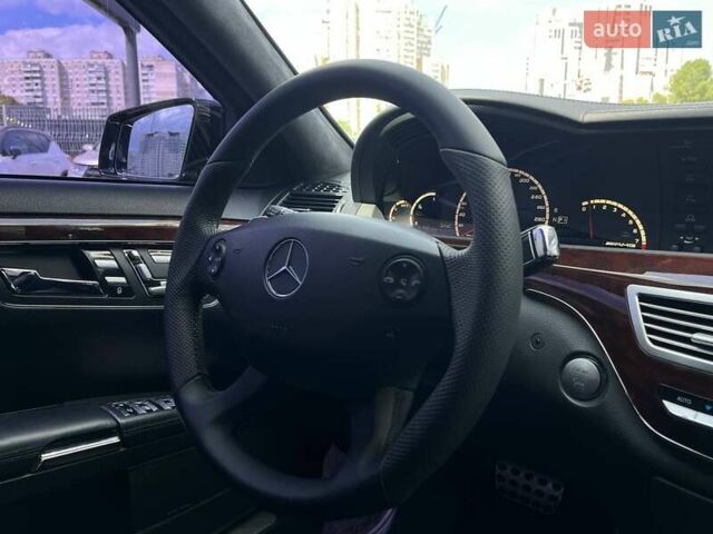 Черный Мерседес С Класс, объемом двигателя 6.21 л и пробегом 150 тыс. км за 16990 $, фото 22 на Automoto.ua