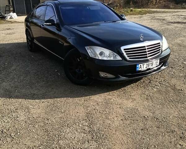 Черный Мерседес С Класс, объемом двигателя 5.5 л и пробегом 205 тыс. км за 12500 $, фото 14 на Automoto.ua