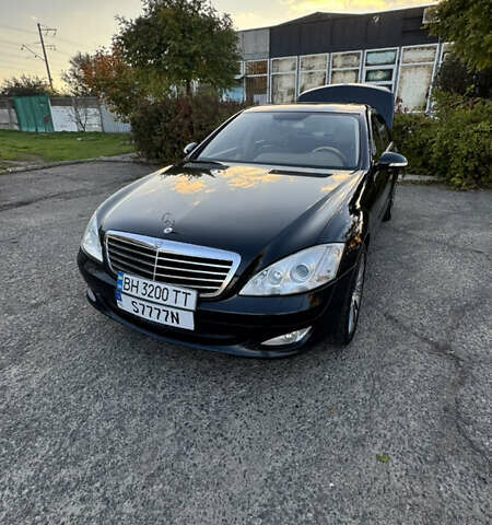 Мерседес С Класс 2007 в Белгород-Днестровском на Automoto.ua Черный Мерседес С Класс, объемом двигателя 2.99 л и пробегом 300 тыс. км за 11499 $, фото 2 на Automoto.ua