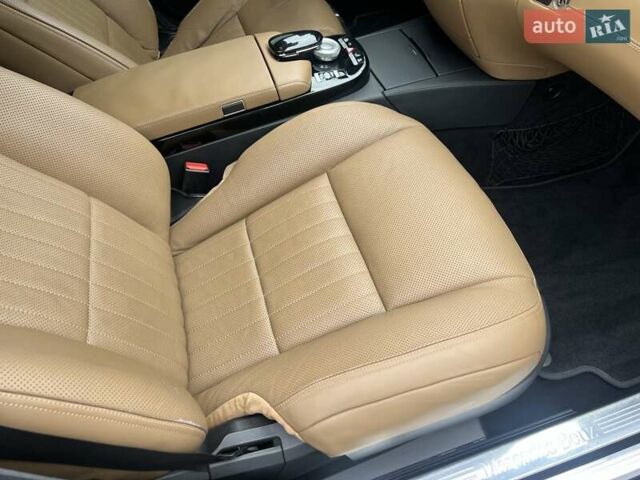 Черный Мерседес С Класс, объемом двигателя 5.5 л и пробегом 125 тыс. км за 35500 $, фото 26 на Automoto.ua