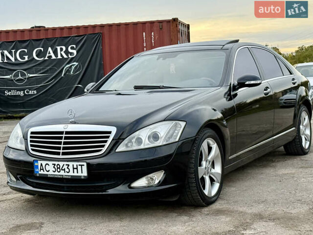 Мерседес С Класс 2007 в Ровно на Automoto.ua Черный Мерседес С Класс, объемом двигателя 5.5 л и пробегом 323 тыс. км за 8999 $, фото 14 на Automoto.ua