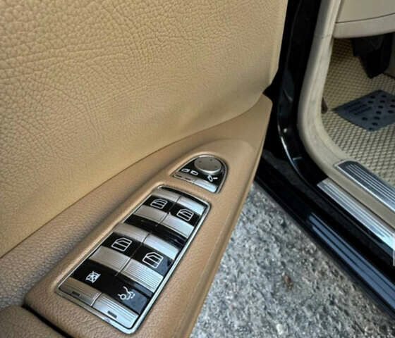 Черный Мерседес С Класс, объемом двигателя 2.99 л и пробегом 300 тыс. км за 10200 $, фото 15 на Automoto.ua