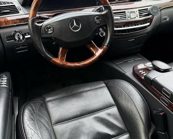 Черный Мерседес С Класс, объемом двигателя 2.99 л и пробегом 319 тыс. км за 12200 $, фото 11 на Automoto.ua