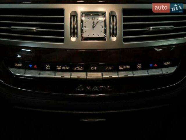 Черный Мерседес С Класс, объемом двигателя 5.46 л и пробегом 266 тыс. км за 10989 $, фото 22 на Automoto.ua