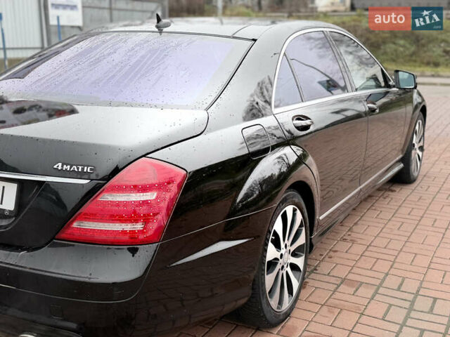 Черный Мерседес С Класс, объемом двигателя 5.46 л и пробегом 295 тыс. км за 13200 $, фото 15 на Automoto.ua