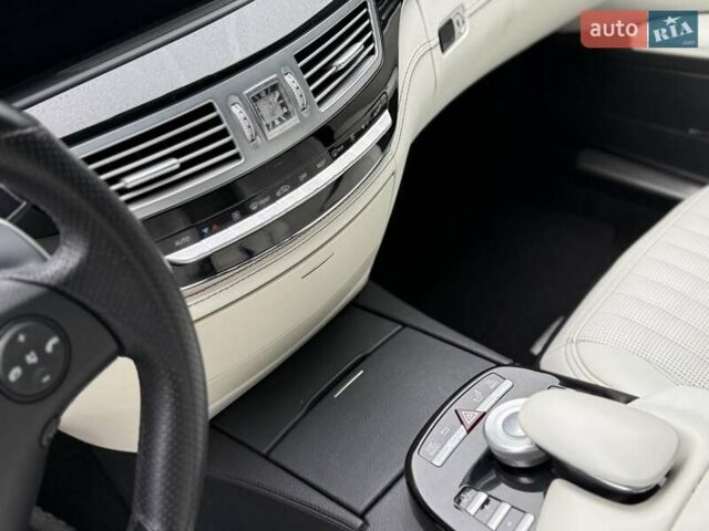 Черный Мерседес С Класс, объемом двигателя 6.2 л и пробегом 125 тыс. км за 18500 $, фото 35 на Automoto.ua