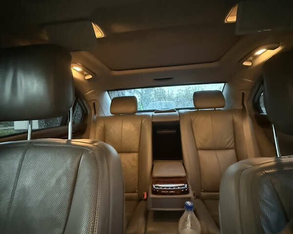 Чорний Мерседес С Клас, об'ємом двигуна 5.5 л та пробігом 155 тис. км за 16800 $, фото 35 на Automoto.ua