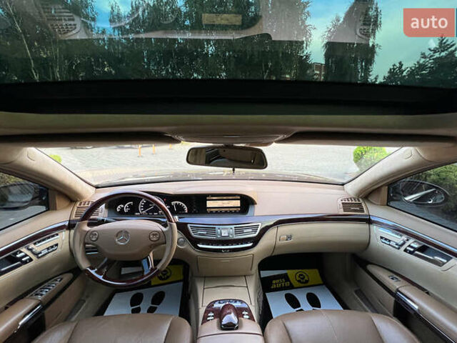 Мерседес С Класс 2007 в Львове на Automoto.ua Черный Мерседес С Класс, объемом двигателя 5.5 л и пробегом 29 тыс. км за 30900 $, фото 21 на Automoto.ua