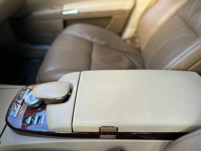 Черный Мерседес С Класс, объемом двигателя 5.5 л и пробегом 330 тыс. км за 10000 $, фото 15 на Automoto.ua