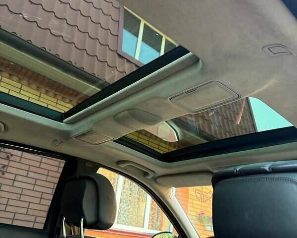 Чорний Мерседес С Клас, об'ємом двигуна 5.5 л та пробігом 240 тис. км за 12200 $, фото 17 на Automoto.ua