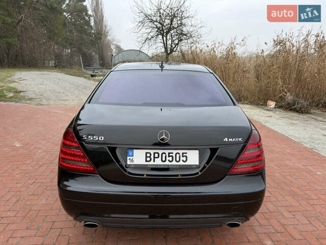 Чорний Мерседес С Клас, об'ємом двигуна 0 л та пробігом 364 тис. км за 11000 $, фото 4 на Automoto.ua