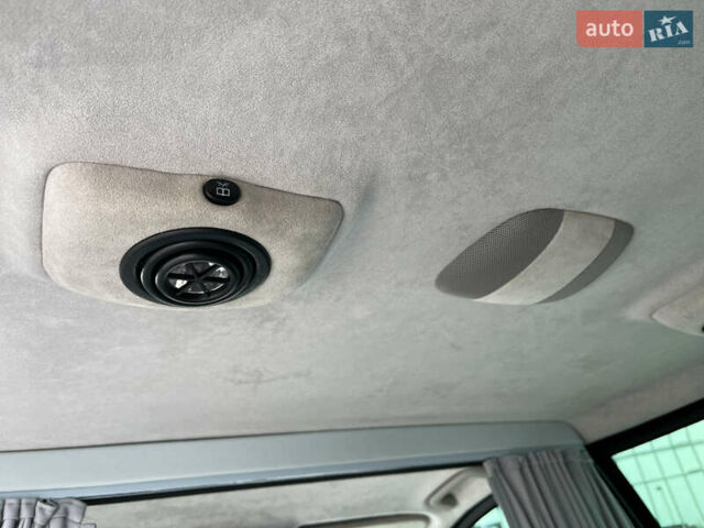 Черный Мерседес С Класс, объемом двигателя 5.5 л и пробегом 81 тыс. км за 33000 $, фото 30 на Automoto.ua