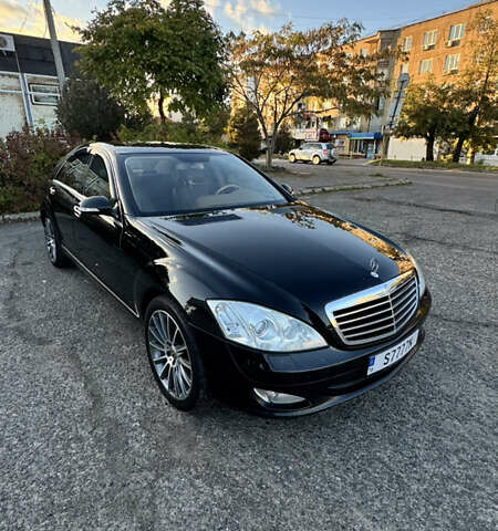 Мерседес С Класс 2007 в Белгород-Днестровском на Automoto.ua Черный Мерседес С Класс, объемом двигателя 2.99 л и пробегом 300 тыс. км за 11499 $, фото 3 на Automoto.ua