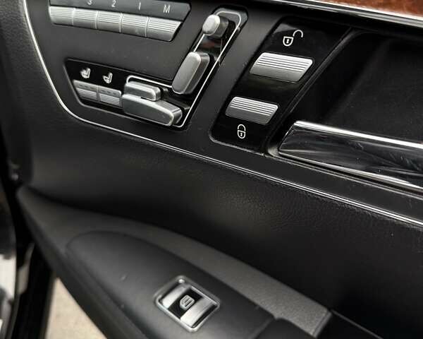 Черный Мерседес С Класс, объемом двигателя 2.99 л и пробегом 319 тыс. км за 12200 $, фото 19 на Automoto.ua