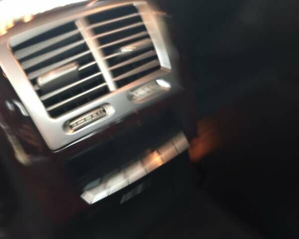 Черный Мерседес С Класс, объемом двигателя 5.46 л и пробегом 322 тыс. км за 15000 $, фото 18 на Automoto.ua