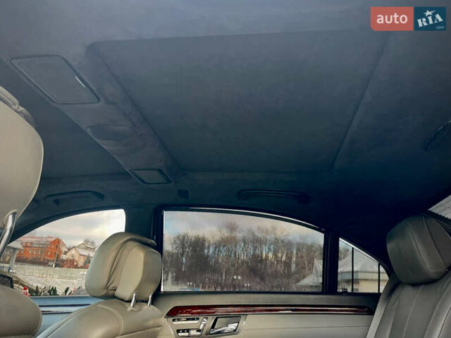 Чорний Мерседес С Клас, об'ємом двигуна 5.46 л та пробігом 160 тис. км за 9990 $, фото 25 на Automoto.ua