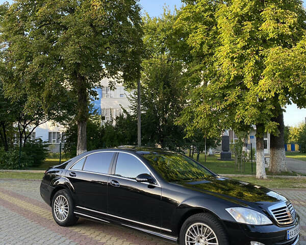 Чорний Мерседес С Клас, об'ємом двигуна 5.46 л та пробігом 172 тис. км за 8500 $, фото 13 на Automoto.ua