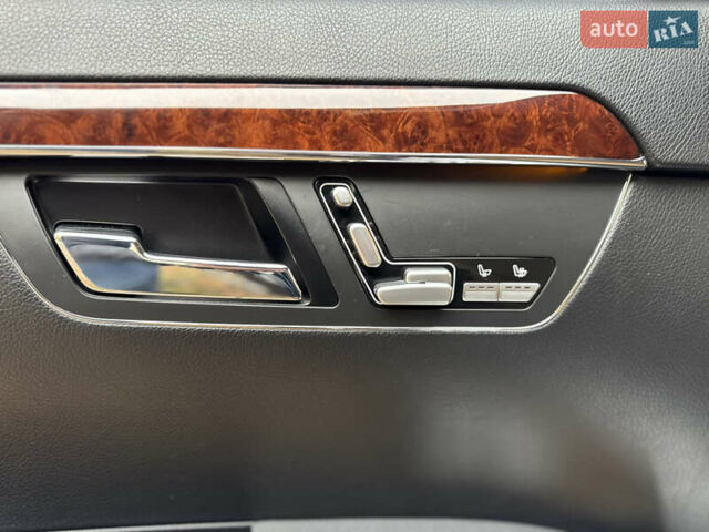 Черный Мерседес С Класс, объемом двигателя 5.5 л и пробегом 288 тыс. км за 10999 $, фото 20 на Automoto.ua