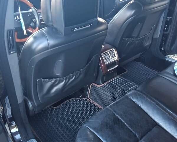 Черный Мерседес С Класс, объемом двигателя 5.5 л и пробегом 205 тыс. км за 12500 $, фото 22 на Automoto.ua