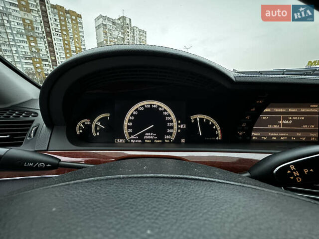 Черный Мерседес С Класс, объемом двигателя 2.99 л и пробегом 208 тыс. км за 14000 $, фото 12 на Automoto.ua