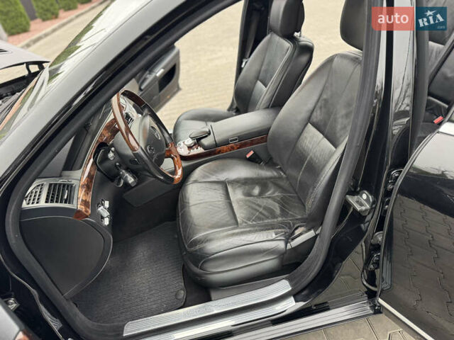 Черный Мерседес С Класс, объемом двигателя 3.5 л и пробегом 217 тыс. км за 10300 $, фото 38 на Automoto.ua