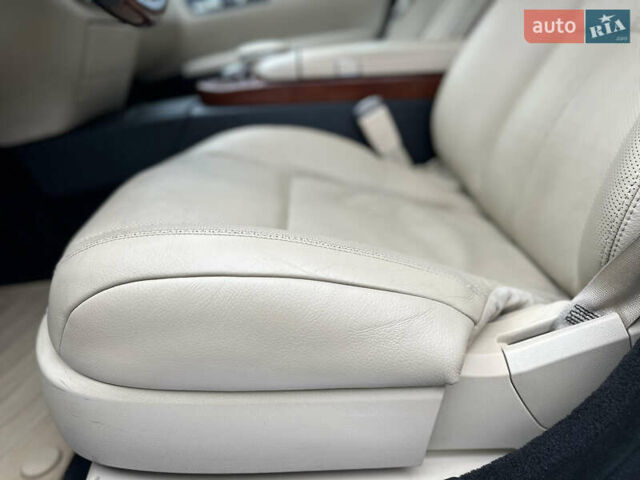 Чорний Мерседес С Клас, об'ємом двигуна 3.5 л та пробігом 220 тис. км за 10800 $, фото 19 на Automoto.ua