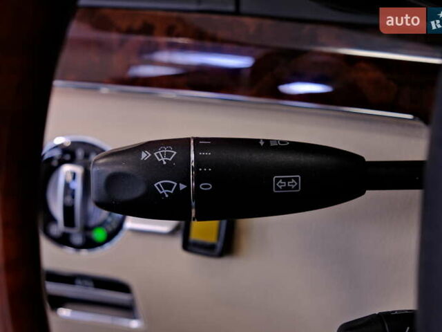 Чорний Мерседес С Клас, об'ємом двигуна 4.7 л та пробігом 218 тис. км за 8900 $, фото 35 на Automoto.ua