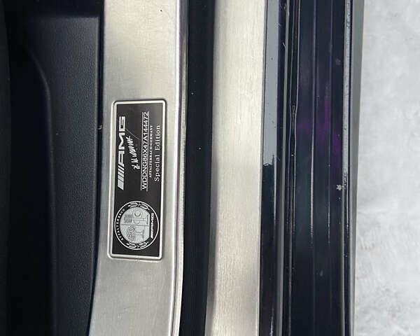 Черный Мерседес С Класс, объемом двигателя 5.46 л и пробегом 238 тыс. км за 13900 $, фото 9 на Automoto.ua