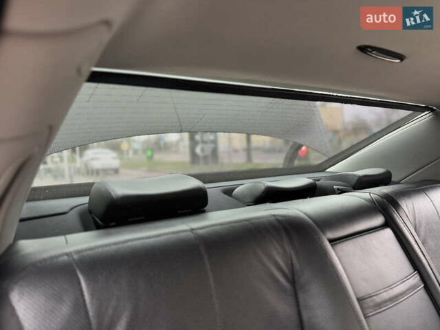 Черный Мерседес С Класс, объемом двигателя 3.5 л и пробегом 217 тыс. км за 10300 $, фото 70 на Automoto.ua