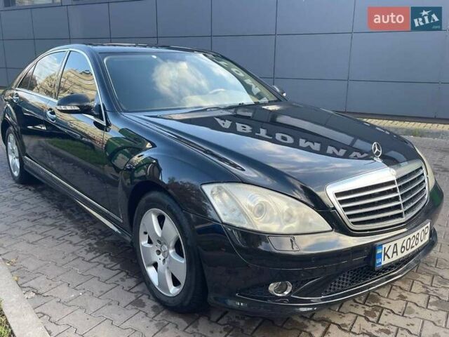 Чорний Мерседес С Клас, об'ємом двигуна 3.5 л та пробігом 340 тис. км за 8450 $, фото 7 на Automoto.ua
