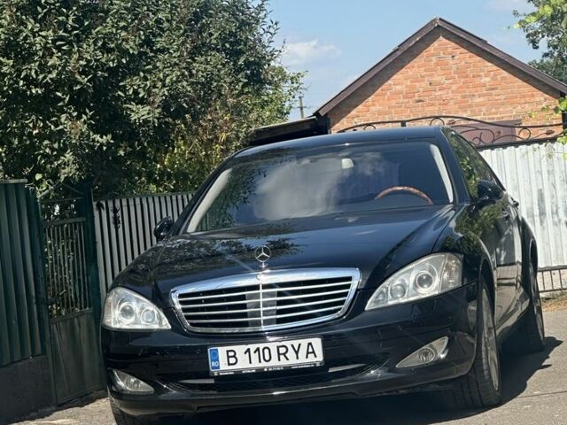 Чорний Мерседес С Клас, об'ємом двигуна 3 л та пробігом 170 тис. км за 6700 $, фото 2 на Automoto.ua