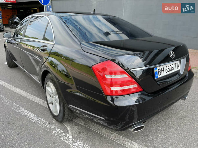 Черный Мерседес С Класс, объемом двигателя 5.5 л и пробегом 81 тыс. км за 33000 $, фото 5 на Automoto.ua