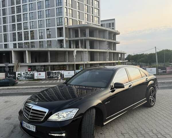 Мерседес С Класс 2007 в Киеве на Automoto.ua Черный Мерседес С Класс, объемом двигателя 5.5 л и пробегом 251 тыс. км за 14500 $, фото 7 на Automoto.ua