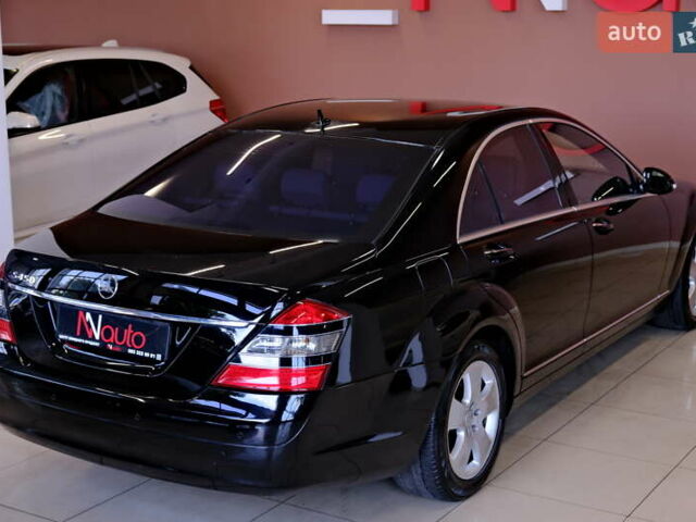 Чорний Мерседес С Клас, об'ємом двигуна 4.7 л та пробігом 218 тис. км за 8900 $, фото 22 на Automoto.ua