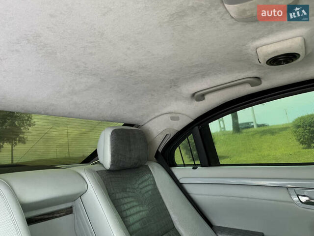 Черный Мерседес С Класс, объемом двигателя 5.5 л и пробегом 81 тыс. км за 33000 $, фото 23 на Automoto.ua