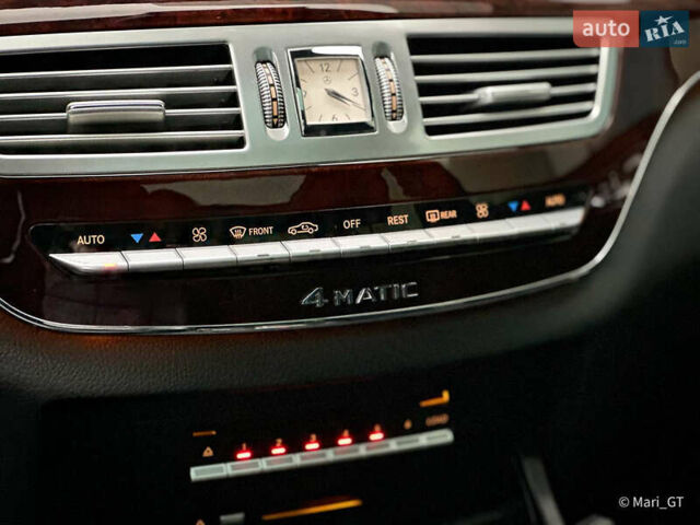 Черный Мерседес С Класс, объемом двигателя 6.3 л и пробегом 91 тыс. км за 25000 $, фото 24 на Automoto.ua
