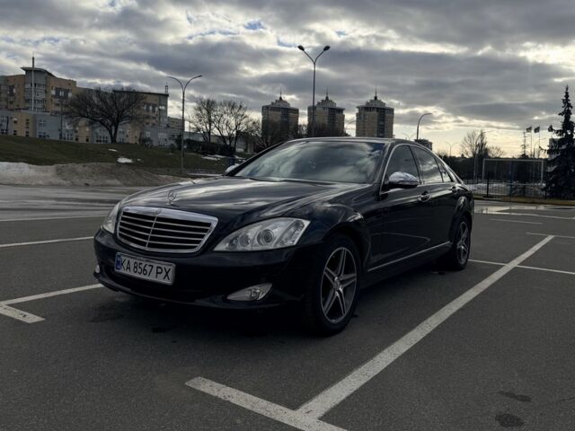 Черный Мерседес С Класс, объемом двигателя 3 л и пробегом 210 тыс. км за 11500 $, фото 2 на Automoto.ua