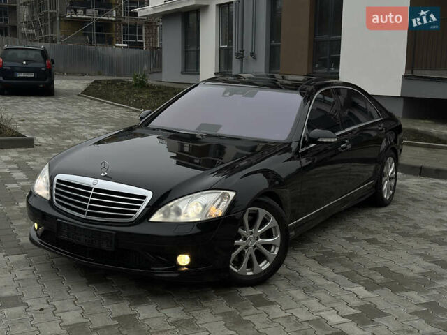 Черный Мерседес С Класс, объемом двигателя 5.46 л и пробегом 270 тыс. км за 8700 $, фото 12 на Automoto.ua