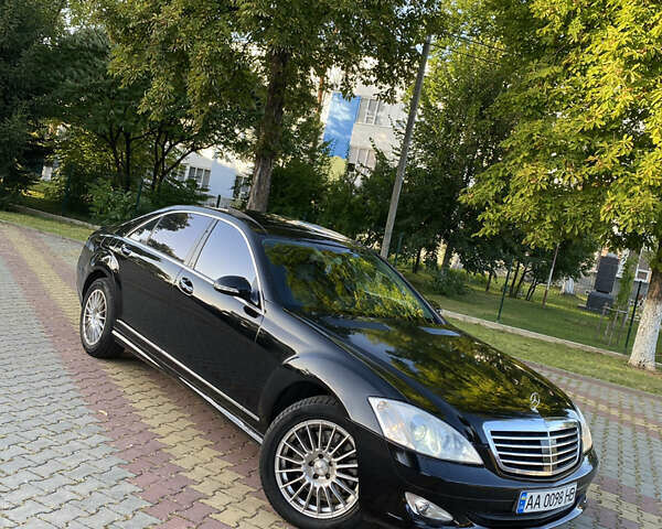 Чорний Мерседес С Клас, об'ємом двигуна 5.46 л та пробігом 172 тис. км за 8500 $, фото 9 на Automoto.ua