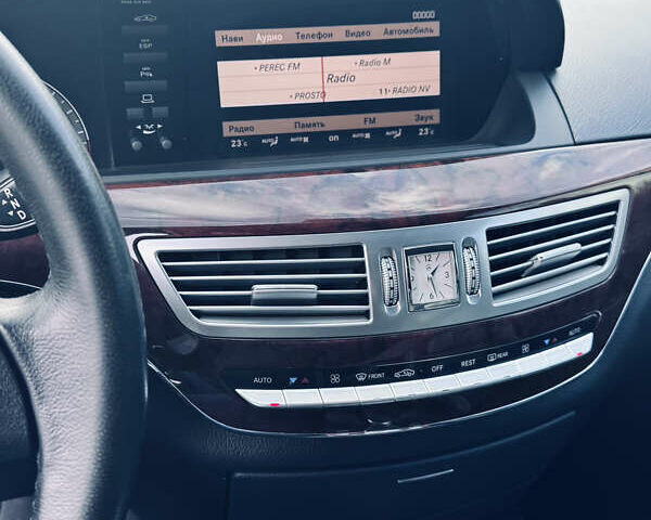 Чорний Мерседес С Клас, об'ємом двигуна 3.5 л та пробігом 190 тис. км за 10500 $, фото 20 на Automoto.ua