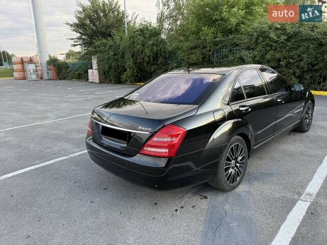 Мерседес С Класс 2007 в Ужгороде на Automoto.ua Черный Мерседес С Класс, объемом двигателя 4.7 л и пробегом 300 тыс. км за 11000 $, фото 1 на Automoto.ua