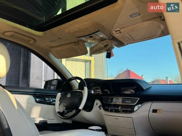 Чорний Мерседес С Клас, об'ємом двигуна 5 л та пробігом 261 тис. км за 12750 $, фото 21 на Automoto.ua