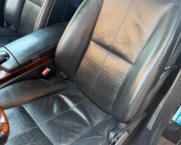 Чорний Мерседес С Клас, об'ємом двигуна 5.5 л та пробігом 240 тис. км за 12200 $, фото 25 на Automoto.ua