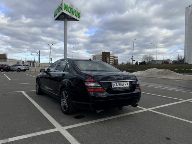 Черный Мерседес С Класс, объемом двигателя 3 л и пробегом 210 тыс. км за 11500 $, фото 1 на Automoto.ua