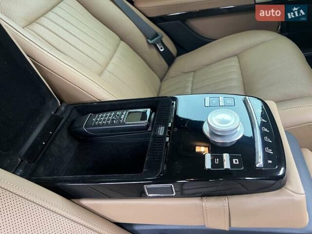 Черный Мерседес С Класс, объемом двигателя 5.5 л и пробегом 125 тыс. км за 35500 $, фото 40 на Automoto.ua